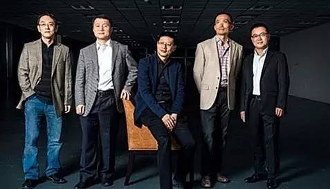 23年前遭十几家公司拒绝，如今他已买下半个中国互联网！