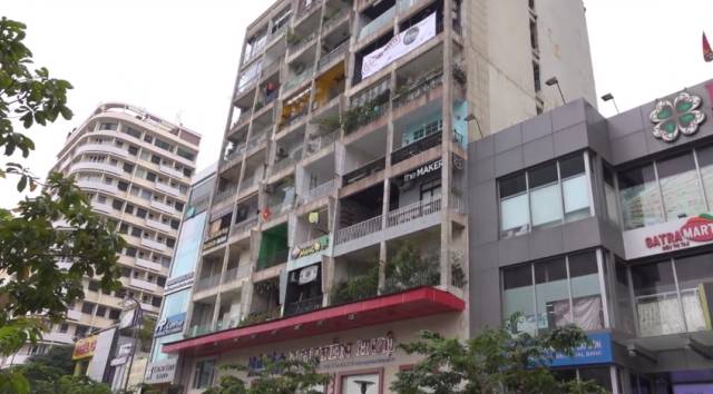 废弃的公寓楼就只能拆掉？越南这栋十层公寓楼被改成咖啡博物馆，一不小心还成了网红爆款