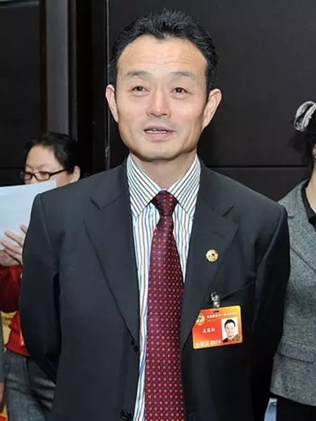 委员建议取缔“娱乐性的吃喝玩乐”真人秀节目