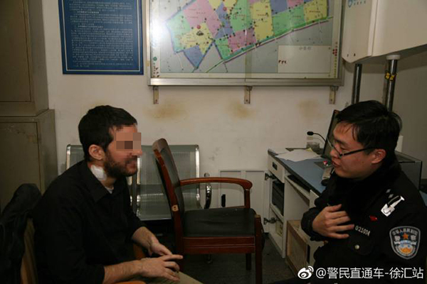 上海警方通报“一外籍男子被划伤”:嫌犯系精神病患者已被抓