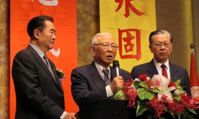 许历农是台湾总统府顾问,却一半的时间在大陆,100岁的他力促统一,警示国人抗日战争还没结束