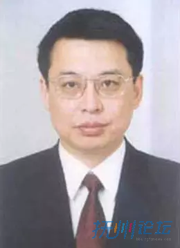 你知道吗?这些高级干部都是记者出身