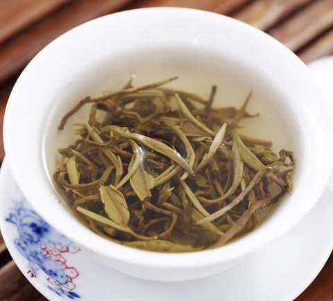 肝病发现就是癌，这症状提示肝脏藏毒太深，吃点它20年毒素去光