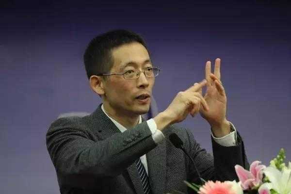 清华校长震撼发声：这个国家所有的精英都想往金融上转的时候，我认为出了大问题...