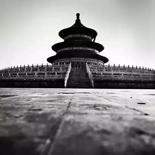 看秦始皇、汉高祖、成吉思汗、毛主席是如何创业的！