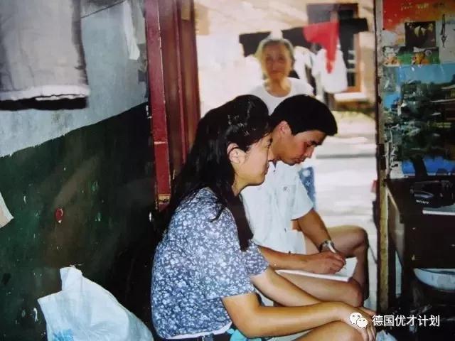这个太了不起的华裔女子，她的生影响了全世界，她的死更是震惊了全球，今天不能不说的她！