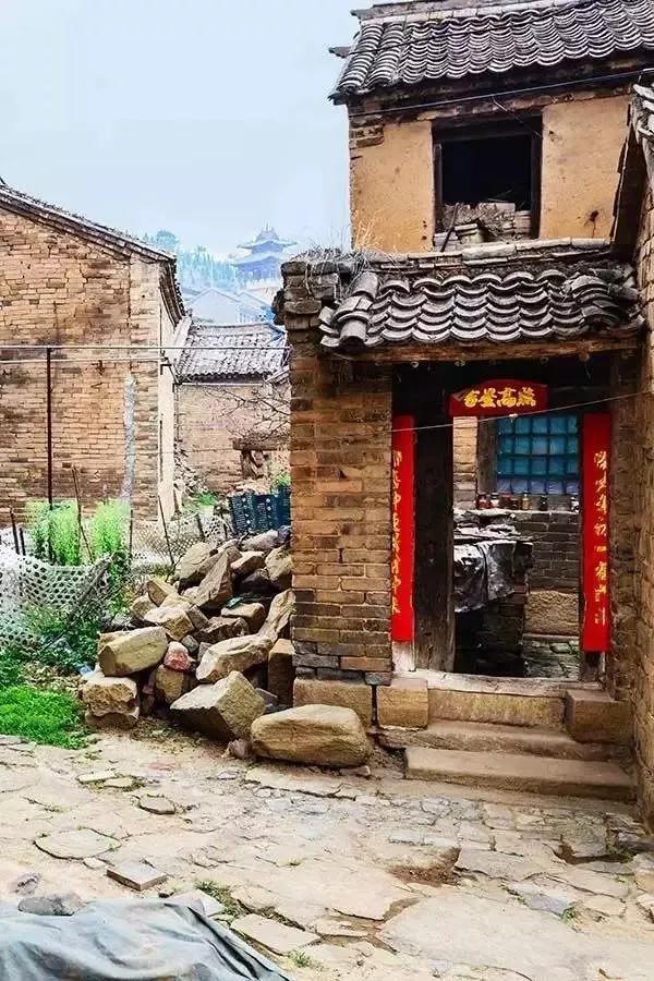 400年了，中国居然还有一个古堡保存完好，甚至还有护城河！
