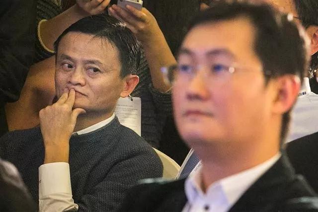 偷窥了马化腾的朋友圈，我才明白：马云还远不是对手！