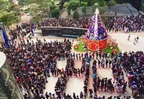 偷窥了马化腾的朋友圈，我才明白：马云还远不是对手！