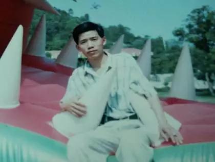 这个60后老厂长转型做互联网爆品，一天挣了3000万，就靠一土招！
