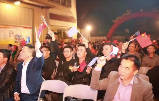 这个60后老厂长转型做互联网爆品，一天挣了3000万，就靠一土招！