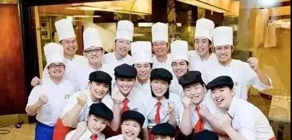 “奇葩”餐厅每平米日卖3.5万，34年只开了34家店！
