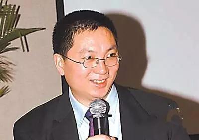 神反转！陕西首富负债48亿，要跳楼自杀，结果员工卖房帮他还债，8年后又挣120亿！