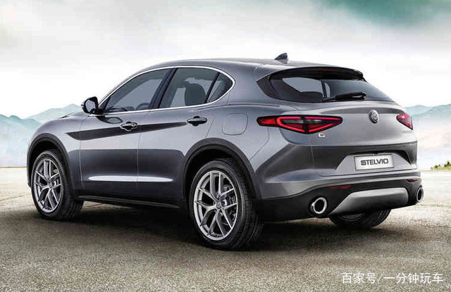 最惨豪华SUV，轴距2米8标配四驱+全景天窗，搭284马力却销量惨淡