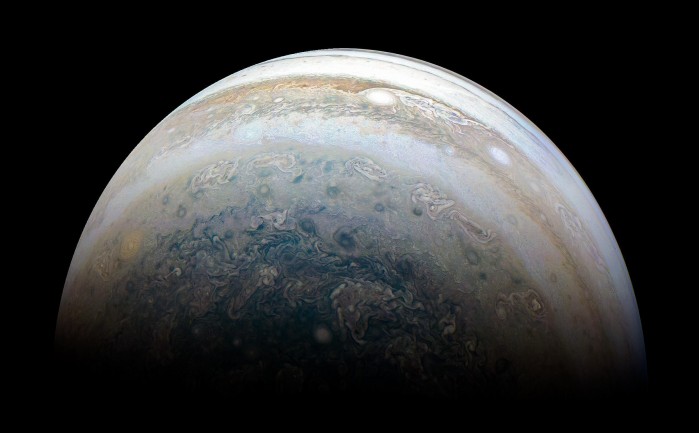 NASA朱诺号探测器发回又一张令人难以置信的木星图像
