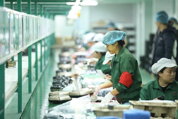 拼多多推出“新品牌计划” 未来将扶持1000家“拼工厂”