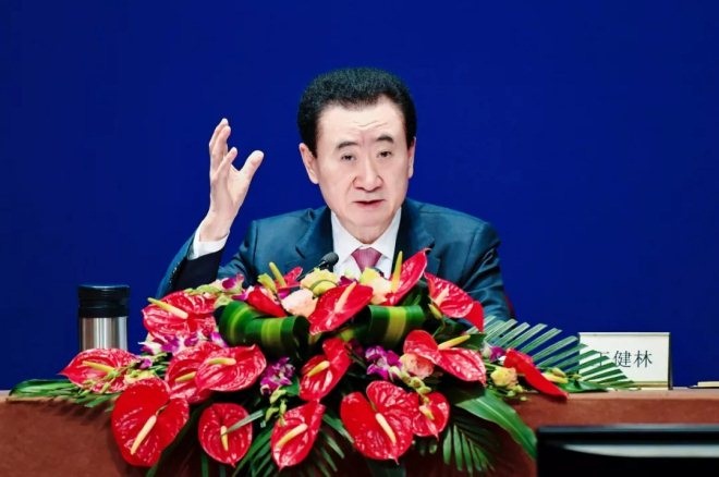 王健林工作报告提出新战略 万达商业剥离房地产业务