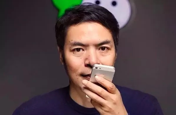 张小龙秒杀罗振宇：少学一点儿新词，多想一会儿常识