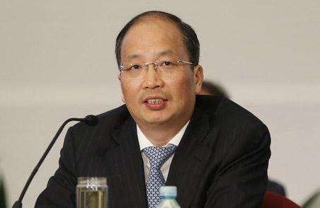 易会满：将加强投资者教育 推动将投资者教育全面纳入国民教育体系