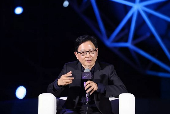 刘强东总在渴望一个CTO 张晨离职后技术转型谁主导？