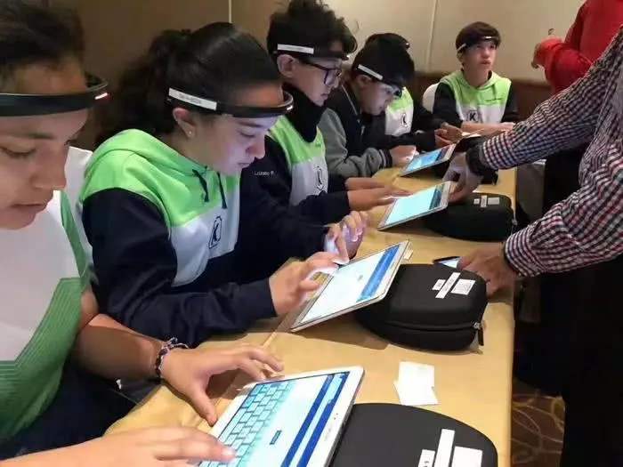 研究发现男孩和女孩的大脑相似:具有相等的数学能力