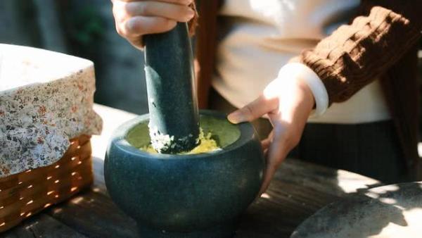生姜和“它”是绝配，每天早起喝1杯，养胃最厉害，滋养胃黏膜！