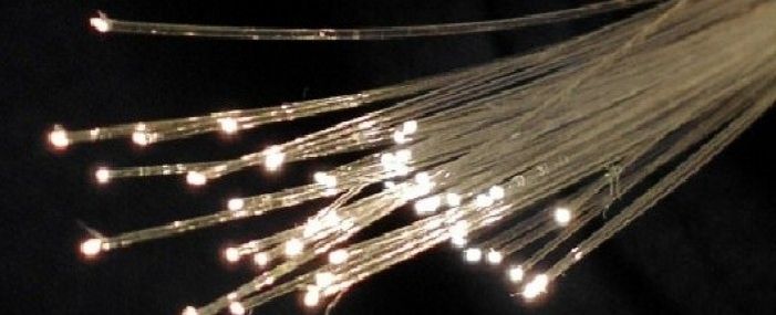 科学家开发光纤新工艺：产能提高 生产成本便宜100倍