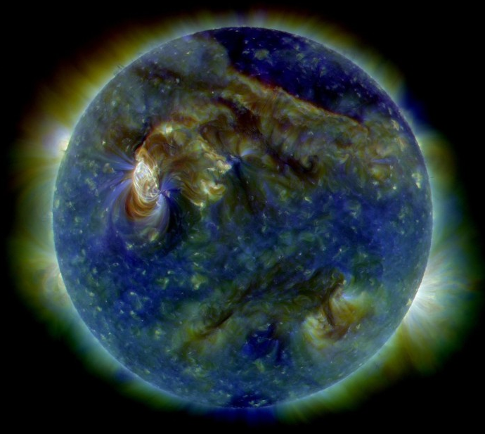 俄科学家计划绘制太阳辐射全光谱 揭示太阳耀斑特性